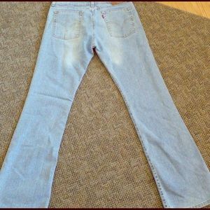 Ladies Levi jeans